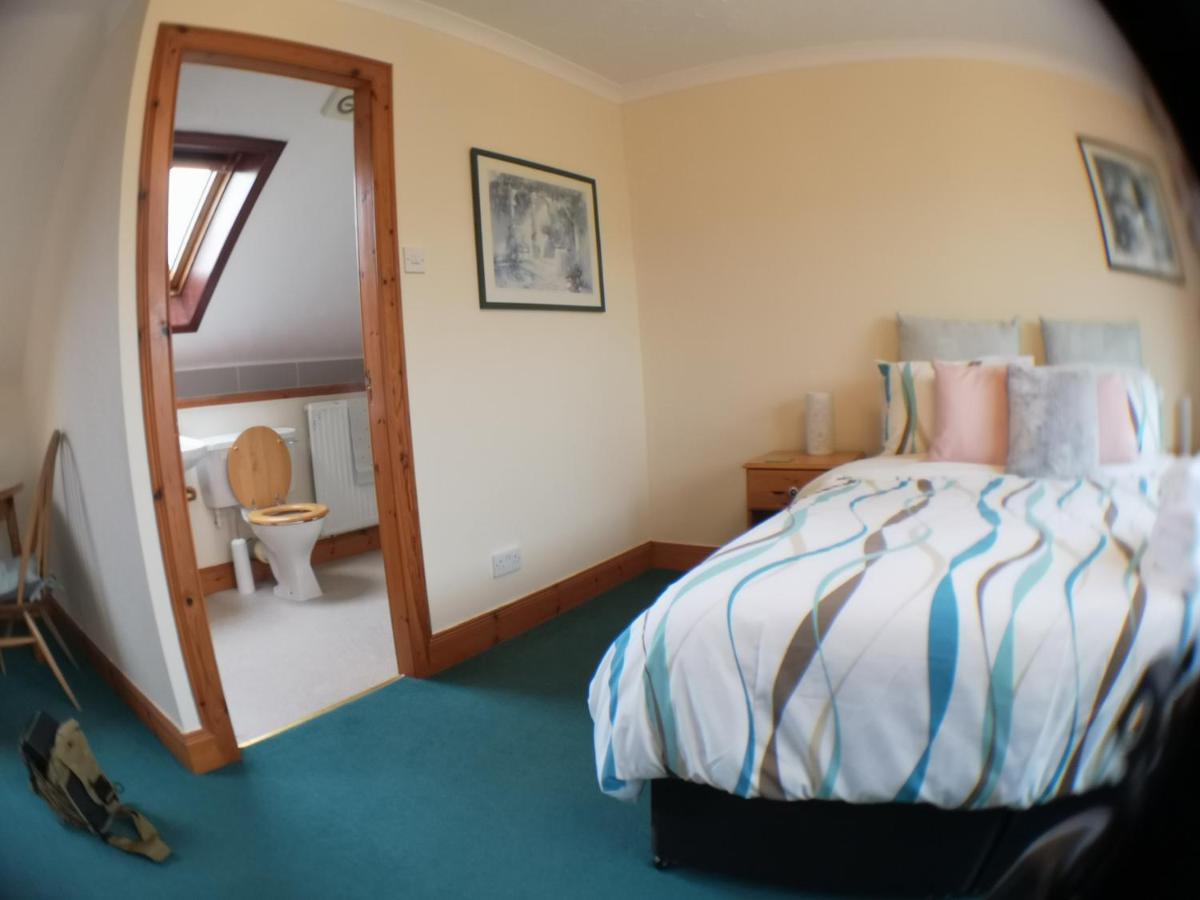 An Escape For 2: Near A Castle Island In Scotland Lejlighed Kinross Eksteriør billede