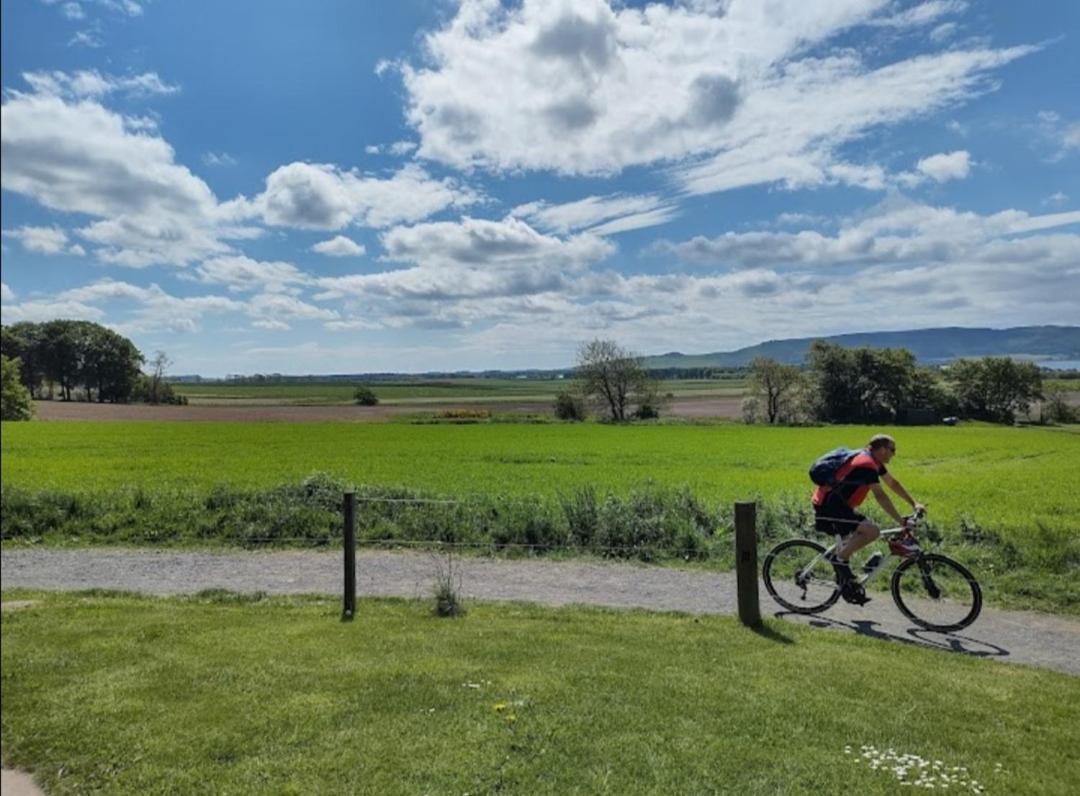 An Escape For 2: Near A Castle Island In Scotland Lejlighed Kinross Eksteriør billede